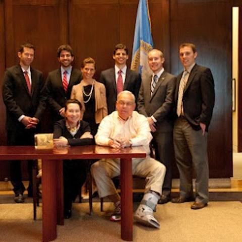 student_team_with_mayor_tom_menino